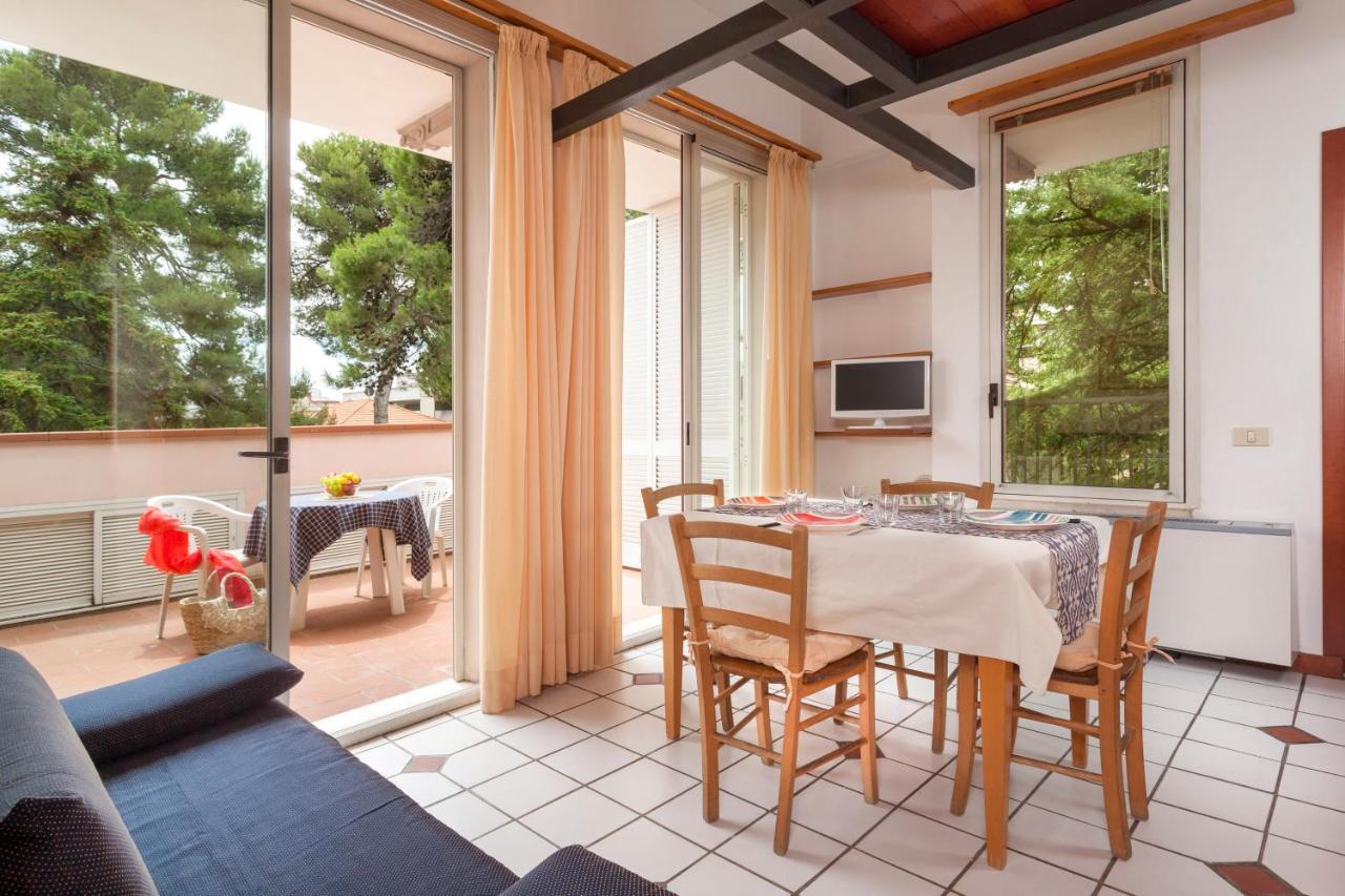 Residenza Villa Lidia 리치오네 외부 사진